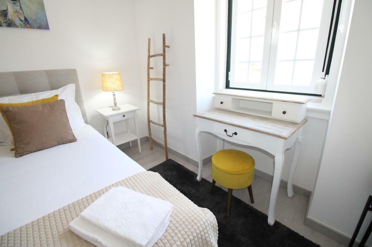 Apartamento moderno perto do Areeiro Lisboa Exterior foto